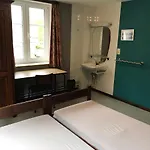 Hostel Centre Louis Delobbe *